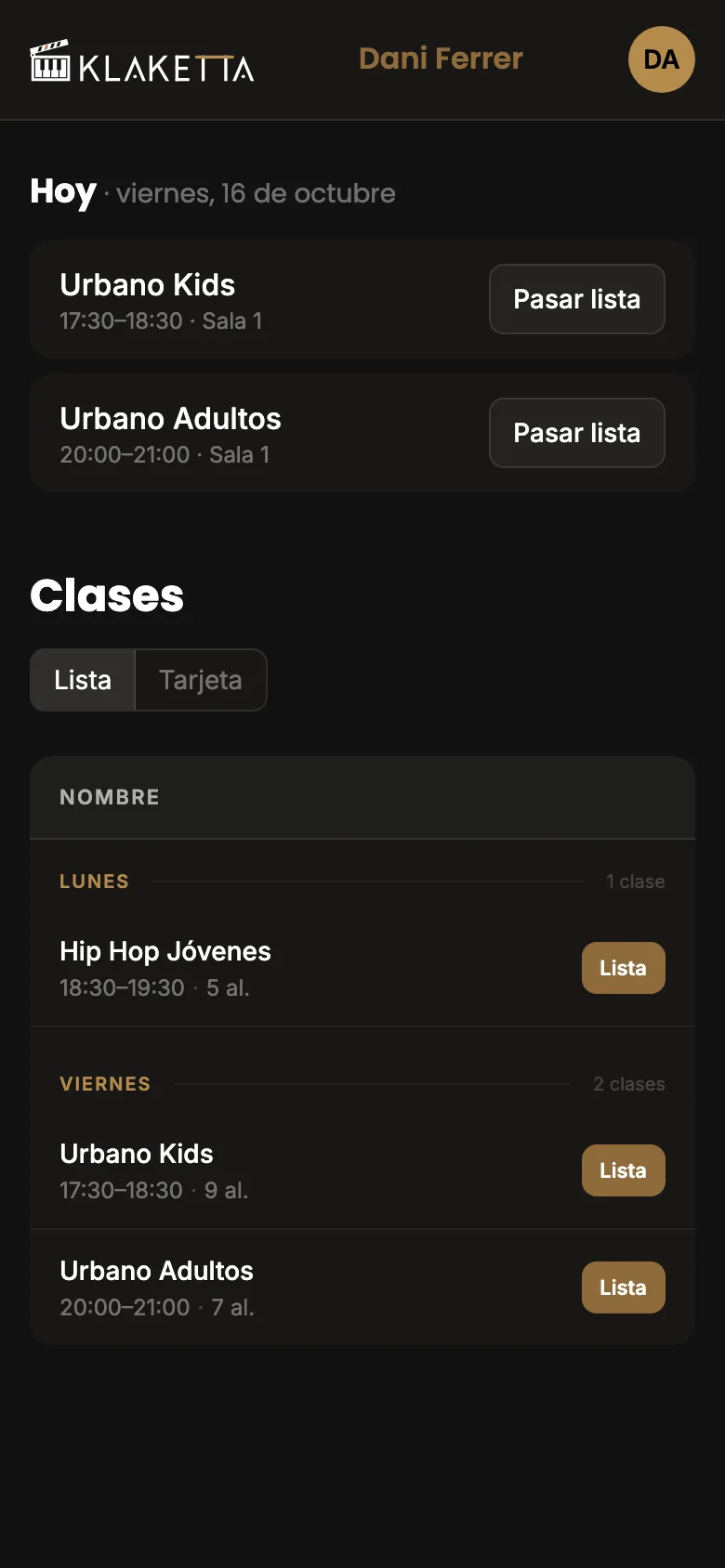 Portal del profesor en el móvil: sus clases de hoy con el botón de pasar lista